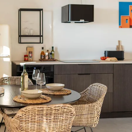 Borgo Luna Rossa アパート *