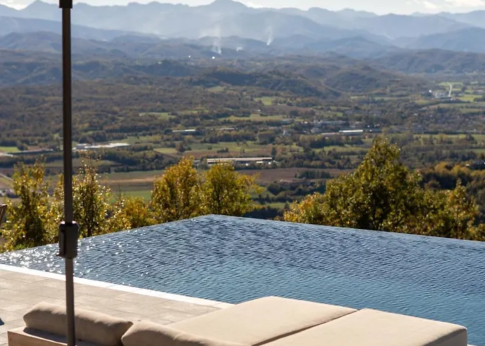 Borgo Luna Rossa アパート